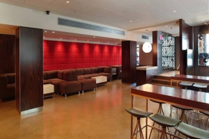 Hotel Chambers