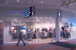 Levi Store