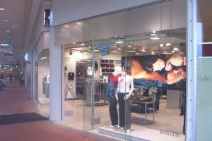 Levi Store